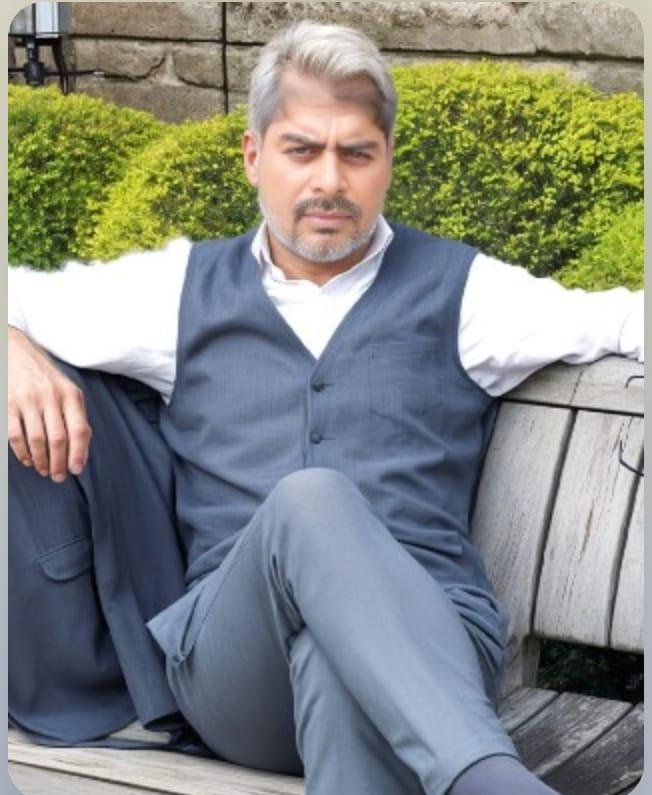 author kamran malik